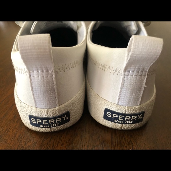 White Sperry's - Picture 4 of 4